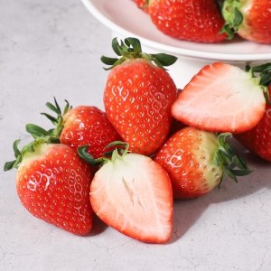 논산 홍희 딸기 800g (35-42입) / GAP 인증