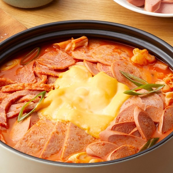 CJ프레시마켓,[원팩쿠캣] 햄폭탄 부대찌개 600g x 2팩